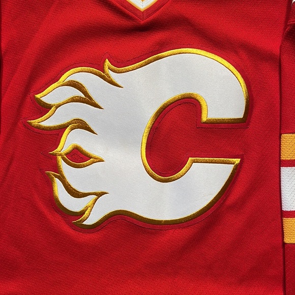 Calgary Flames CCM Jersey - Picture 4 of 5